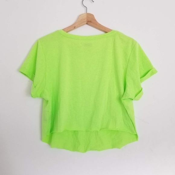 NEW BDG Hang Tight Knot Front Short Sleeve Tee Green Crop Top Size Large - Picture 5 of 8